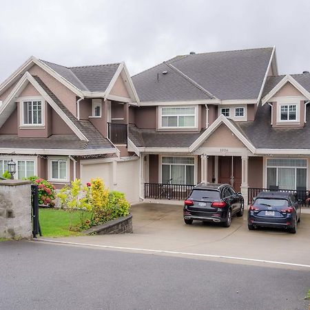 Vancouver Yuelai Guesthouse Coquitlam Exterior foto